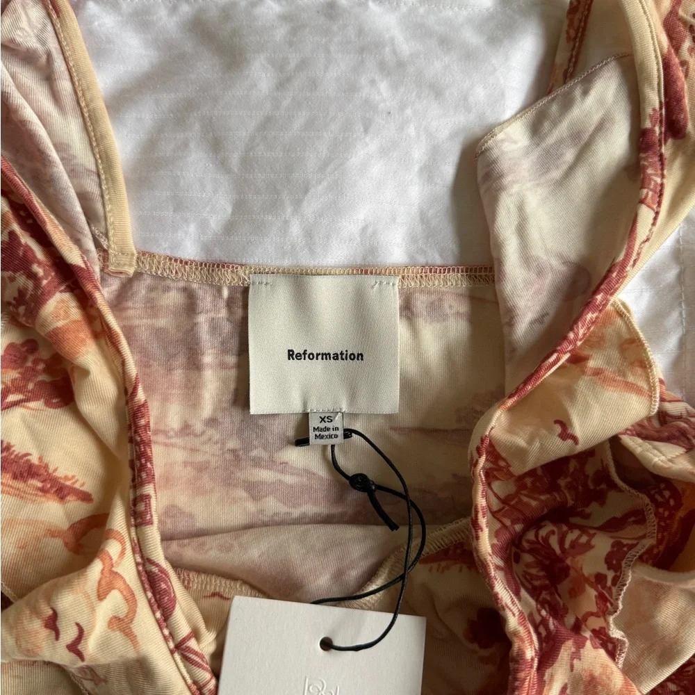 Reformation Lemmy Top | XS - Picture 3 of 4